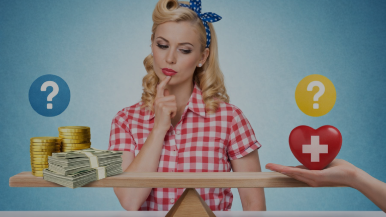 Illustration av en kvinna som jämför två alternativ: ekonomiska resurser och humanitär hjälp, för att visa hur begränsade resurser kräver genomtänkta beslut.